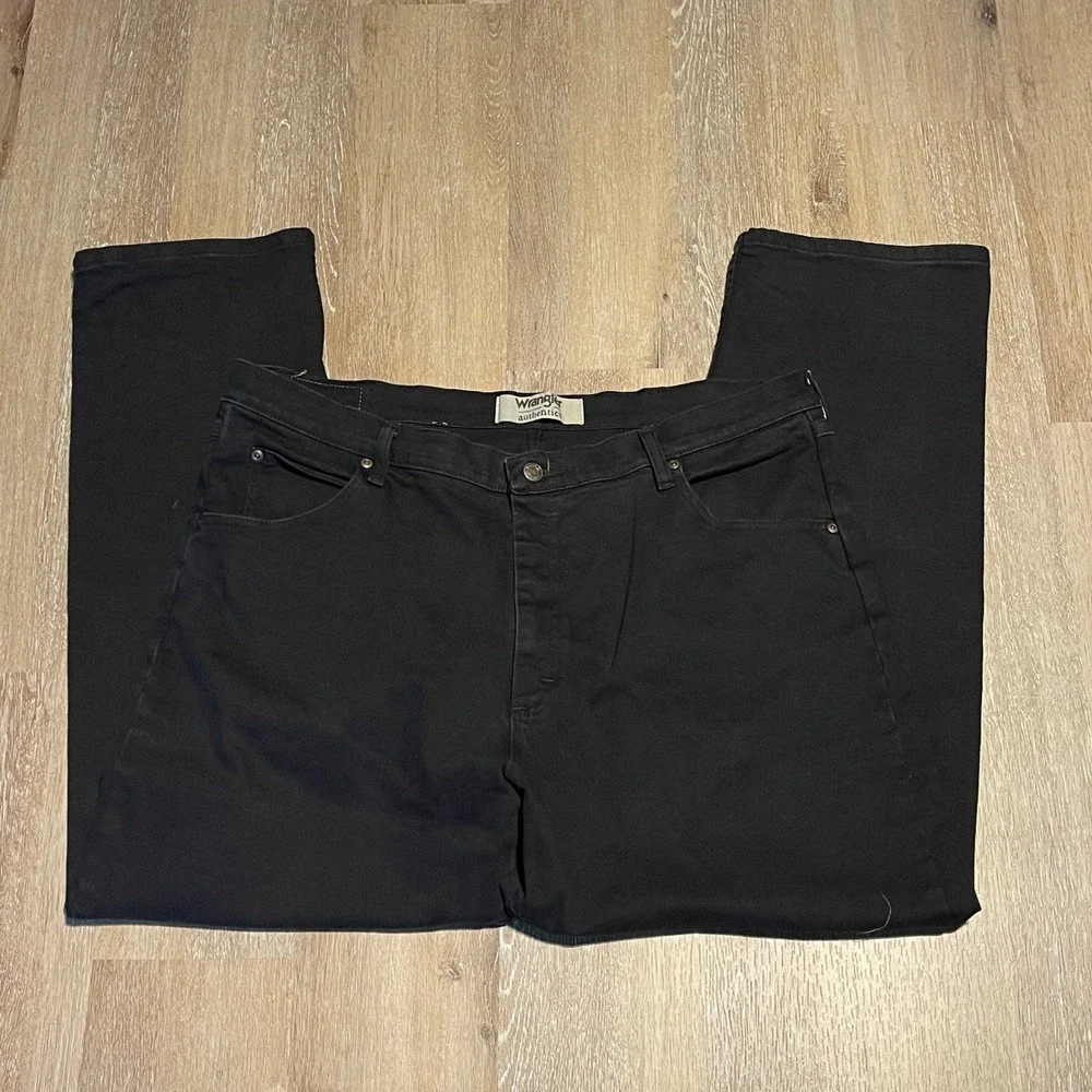 Wrangler Authentics Mens Black Relaxed Fit Jeans Size 40x29 EUC‎